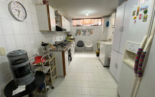 MARAVILLOSO PENT HOUSE EN MEJORAS PUBLICAS