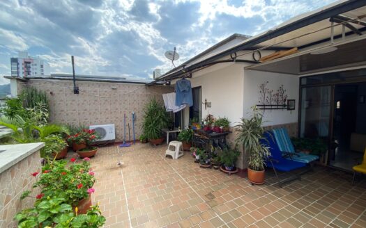 MARAVILLOSO PENT HOUSE EN MEJORAS PUBLICAS