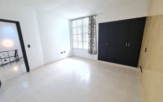 Muy bien ubicada y linda casa en el Prado