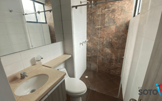 🏢 Apartamento en Conjunto Cerrado sobre la Autopista de Floridablanca 🏢