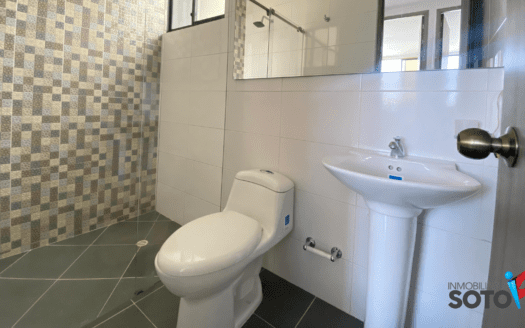 🏢 Apartamento en Conjunto Cerrado sobre la Autopista de Floridablanca 🏢