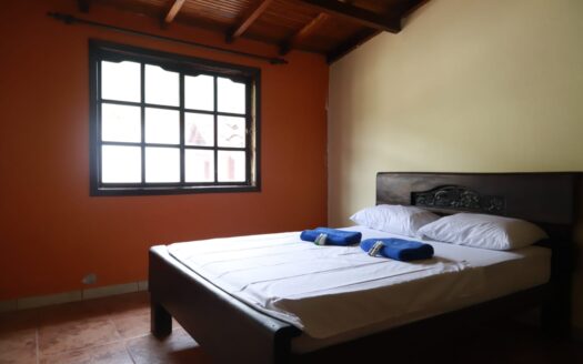 MARAVILLOSA FINCA SUBURBANA EN OIBA