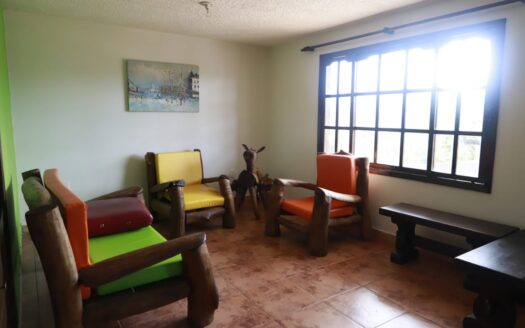 MARAVILLOSA FINCA SUBURBANA EN OIBA