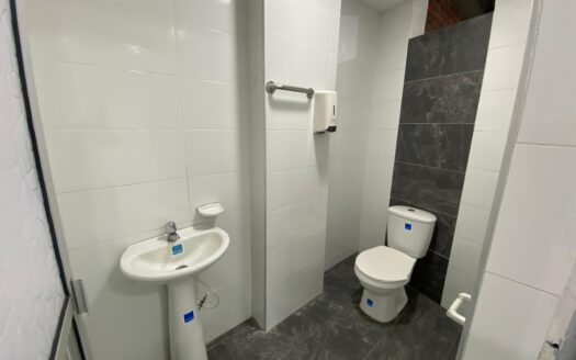 BODEGA EN ARRIENDO EN EL KILOMETRO 4 VIA A GIRON