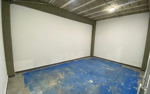 BODEGA EN ARRIENDO EN EL KILOMETRO 4 VIA A GIRON