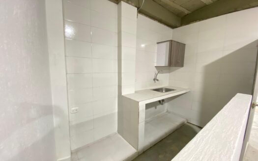 BODEGA EN ARRIENDO EN EL KILOMETRO 4 VIA A GIRON