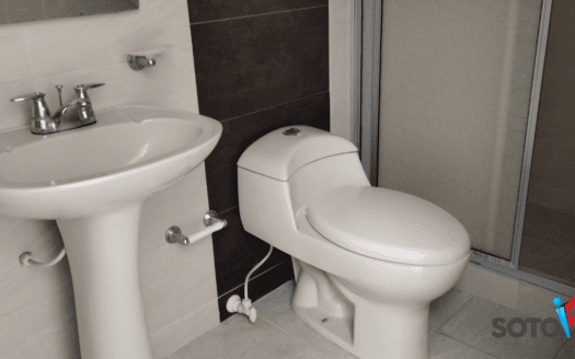 🏡 Casa en Arriendo – Barrio Altoviento, Floridablanca 🏡