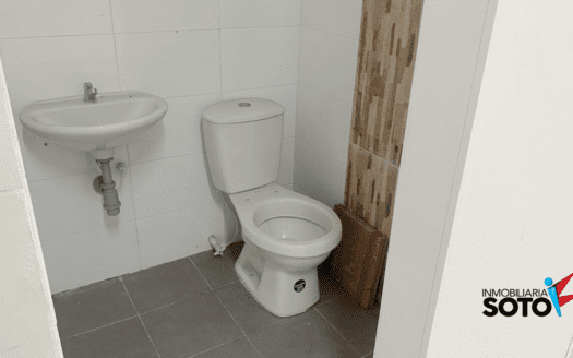 EXCELENTE LOCAL EN EL SECTOR DE PALOMITAS