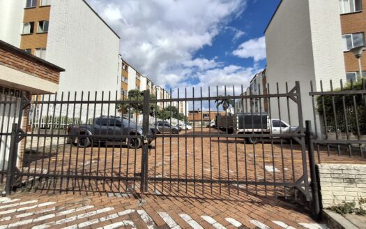 MUY BIEN SITUADO, APARTAMENTO EN CAÑAVERAL