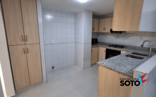 APARTAMENTO EN ARRIENDO EN EL BARRIO CABECERA