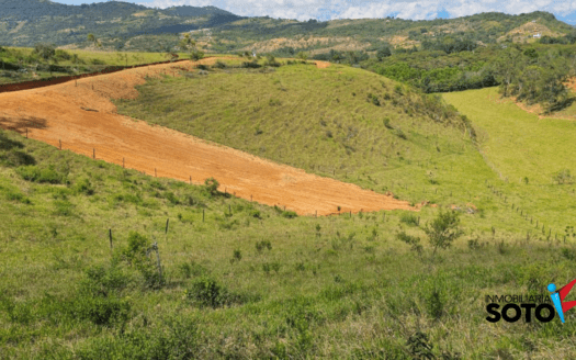 DOS PARCELA EN VENTA EN CURITI