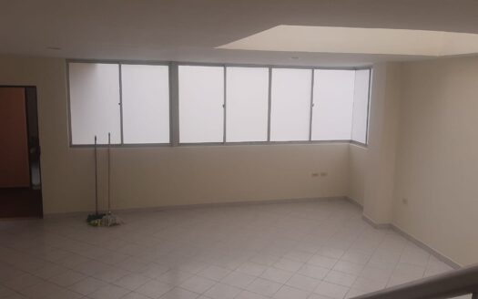APARTAMENTO AMPLIO EN EL CENTRO DE BUCARAMANGA