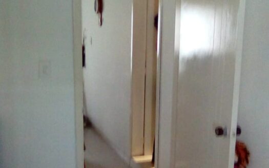 APARTA ESTUDIO ESTRATEGICAMENTE SITUADO