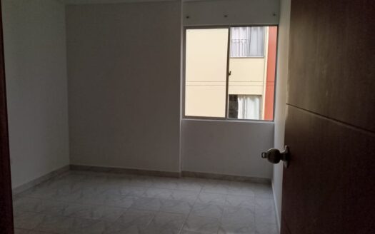 APARTAMENTO ESPACIOSO MUY BIEN SITUADO EN CABECERA