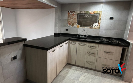 VENTA CASA EN CONJUNTO CERRADO – UBICADO EN LA CALLE 200 DE FLORIDABLANCA