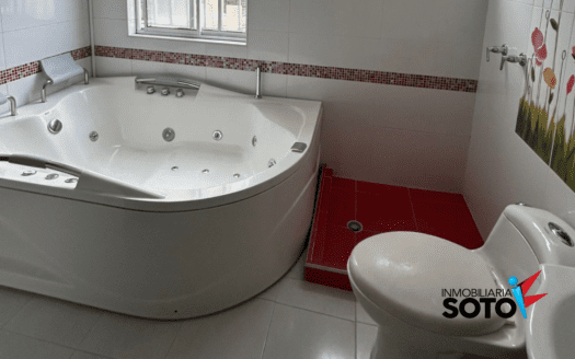 VENTA CASA EN CONJUNTO CERRADO – UBICADO EN LA CALLE 200 DE FLORIDABLANCA