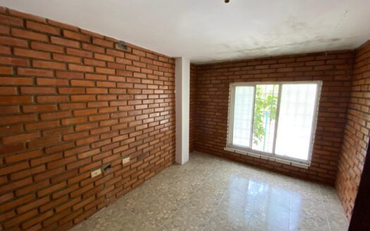 CASA DIVIDDA EN 2 APARTAMENTOS EN QUINTA GRANADA CERCA A PIEDECUESTA