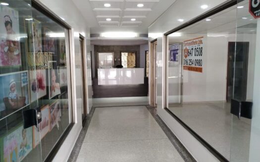 PARA INVERSIONISTAS SE VENDE LOCAL EN CABECERA