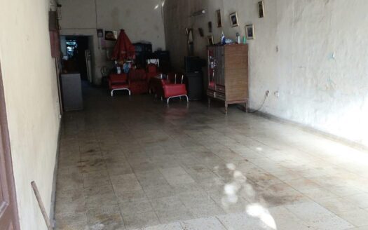 CASA CON LOCAL Y APARTAMENTO EN SAN FRANCISCO