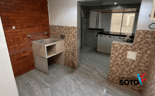 VENTA CASA EN CONJUNTO CERRADO – UBICADO EN LA CALLE 200 DE FLORIDABLANCA