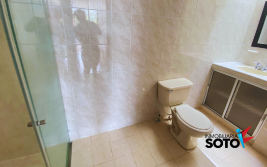 CASA EN ARRIENDO EN CONJUNTO CERRADO – UBICADO EN CAÑAVERAL FLORIDABLANCA