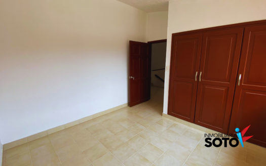 CASA EN ARRIENDO EN CONJUNTO CERRADO – UBICADO EN CAÑAVERAL FLORIDABLANCA