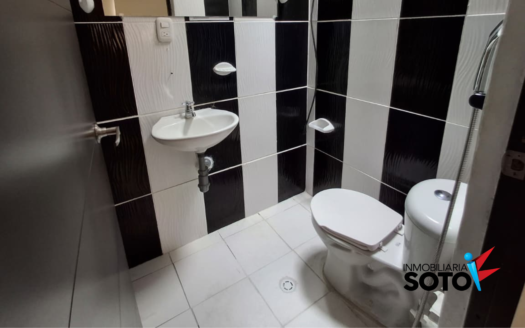 🏢 CASA COMERCIAL EN ARRIENDO Y VENTA – SOTOMAYOR, BUCARAMANGA 🏢