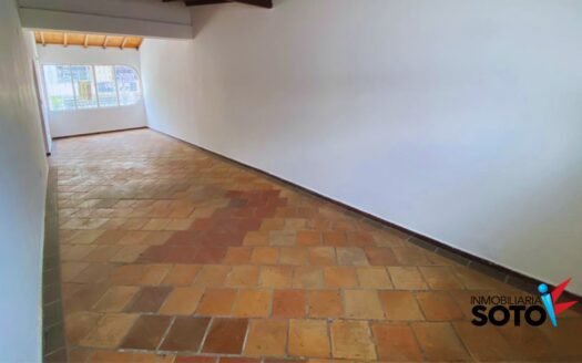 🏡 SE ARRIENDA LOCAL COMERCIAL EN EL BARRIO LAGOS 1 – FLORIDABLANCA
