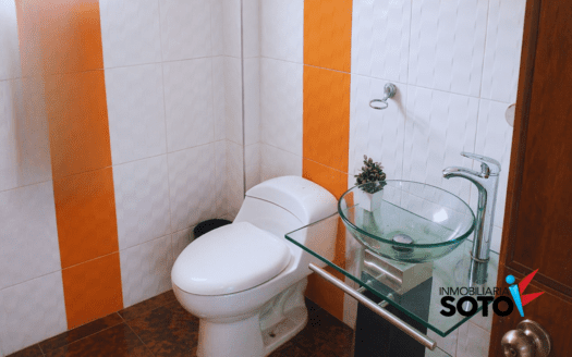 🏡 CASA EN ARRIENDO UBICADO EN CONJUNTO CERRADO EN EL BARRIO BAJO PAN DE AZÚCAR, BUCARAMANGA 🏡